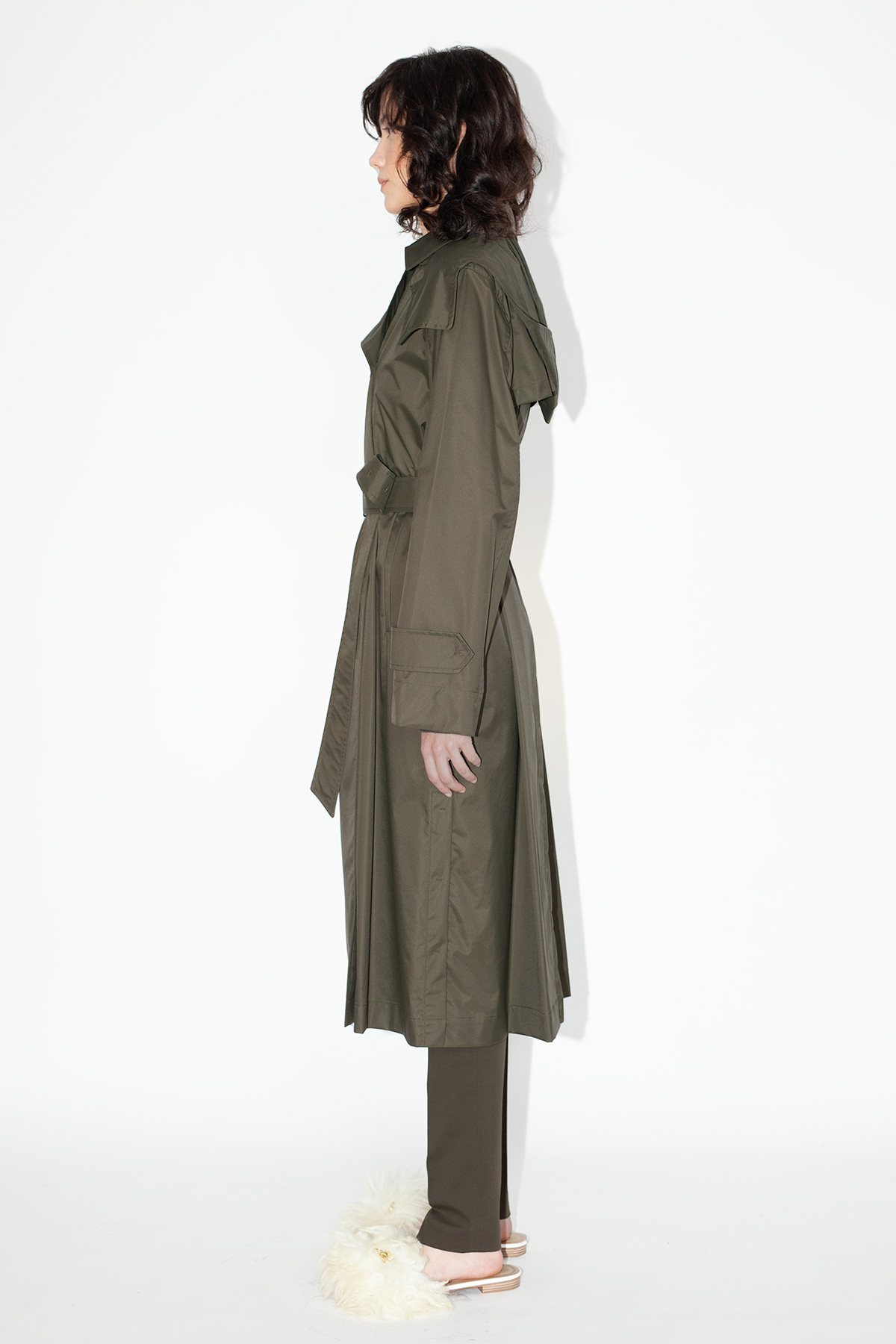 dheinrich-Military-Green-Raincoat-w--Detachable-Quilted-Waistcoat_16-48