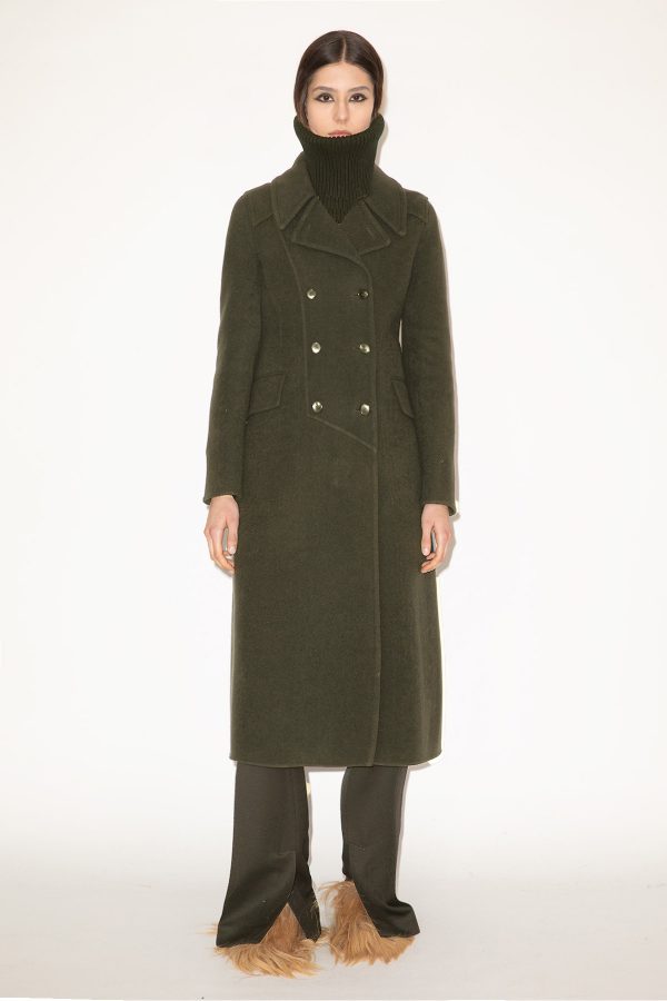 2025_DHeinrich-1033-Military-Green-Redingote