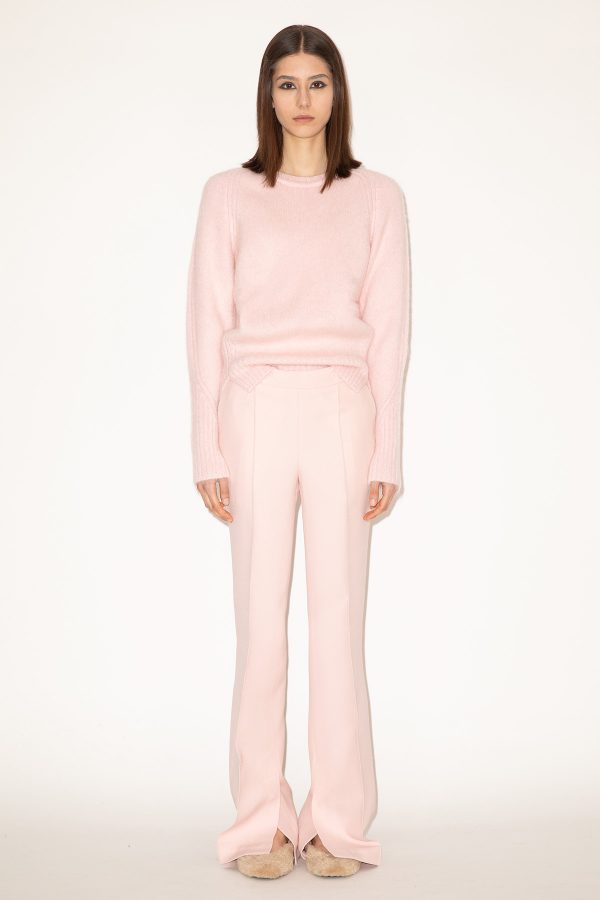 2025_DHeinrich-1279-Rose-Brushed-Mohair-Sweater-&-Rose-wide-Leg-Pants-w-Split