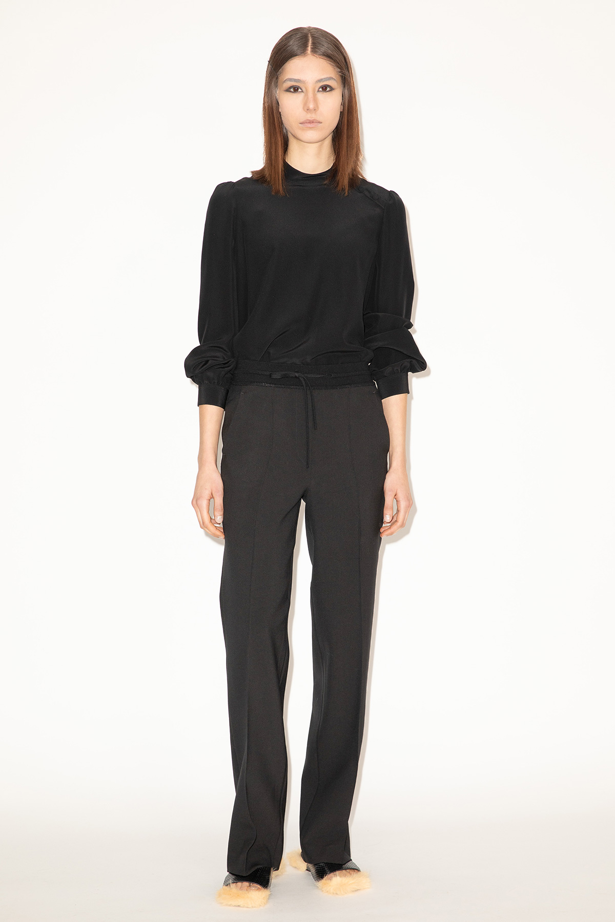 2025_DHeinrich-149-Chevalier-Blouse-&-Stretch-Wool-Wide-Leg-Drawstring-Pants