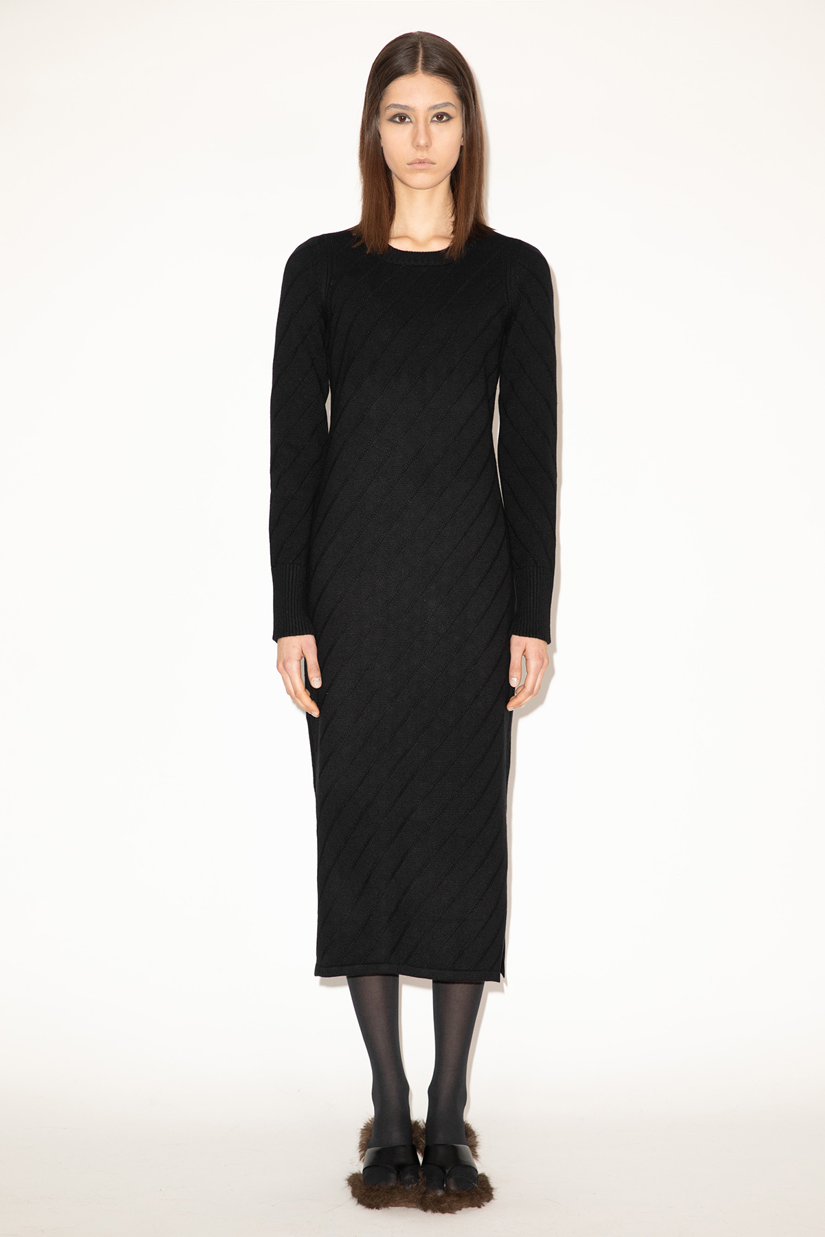 2025_DHeinrich-461-Black-Diagonal-Knit-Dress