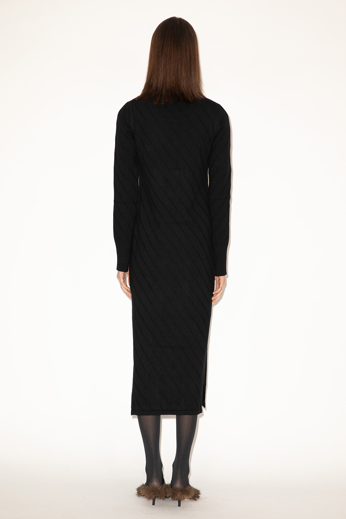 2025_DHeinrich-466-Black-Diagonal-Knit-Dress