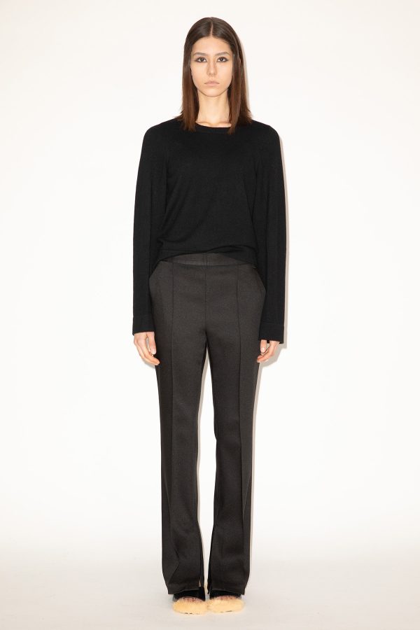 2025_DHeinrich-533-Black-Cashmere-Barrel-Sleeve-Sweater-&-Black-Tecno-Gabardine-Boot-Cut-Pants-w--Side-Zip