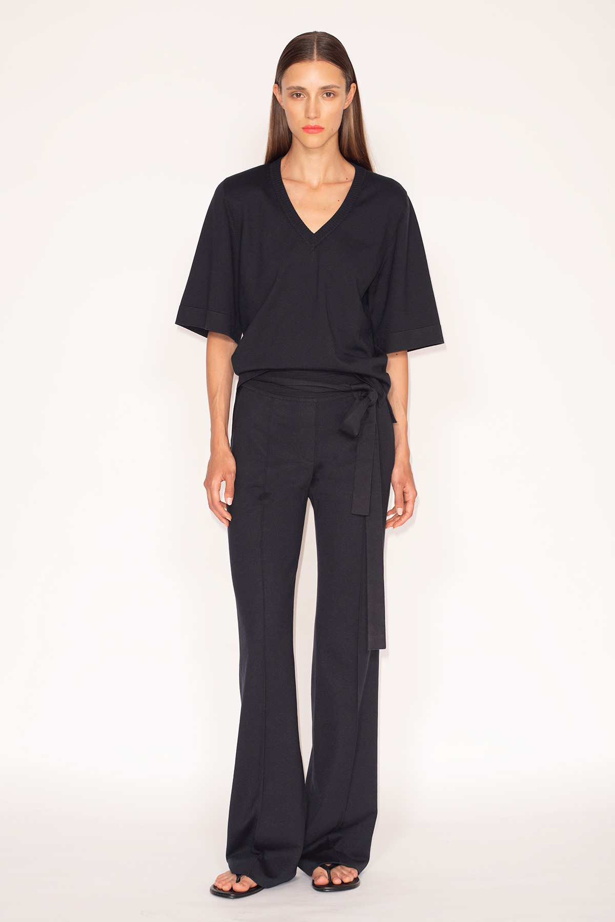 Night-Blue-V-Neck-Knit-T-Shirt-+-Knit-Wide-Leg-Pants-294
