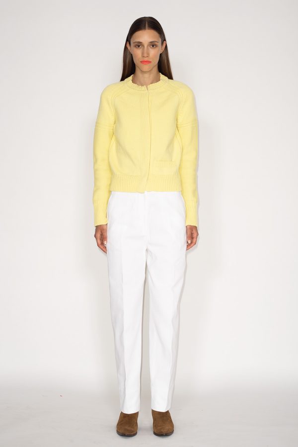 Yellow-Argyle-Cardigan-&-White-Cropped-Barrel-Jeans-1588